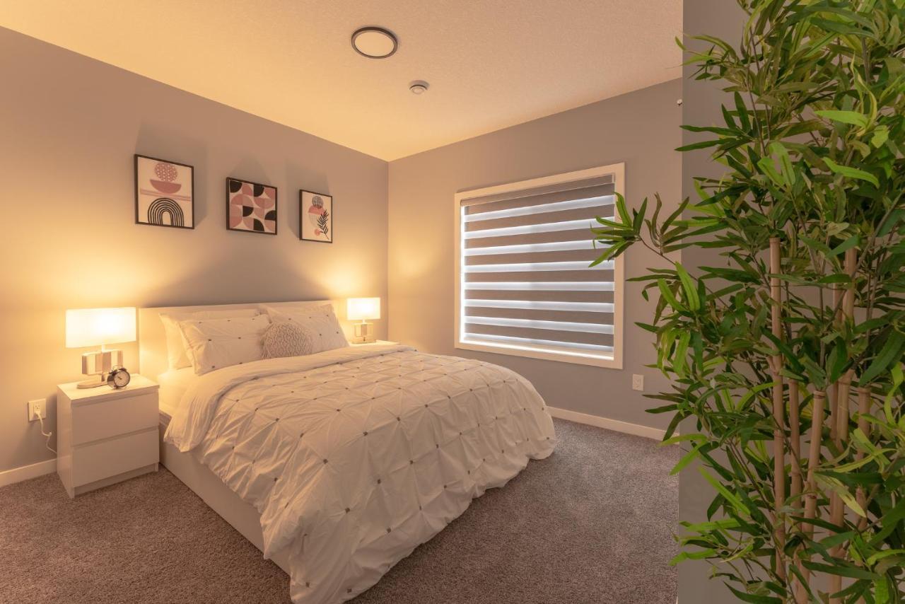 You Will Love This 2Br Guest Suite In Se Calgary Ngoại thất bức ảnh