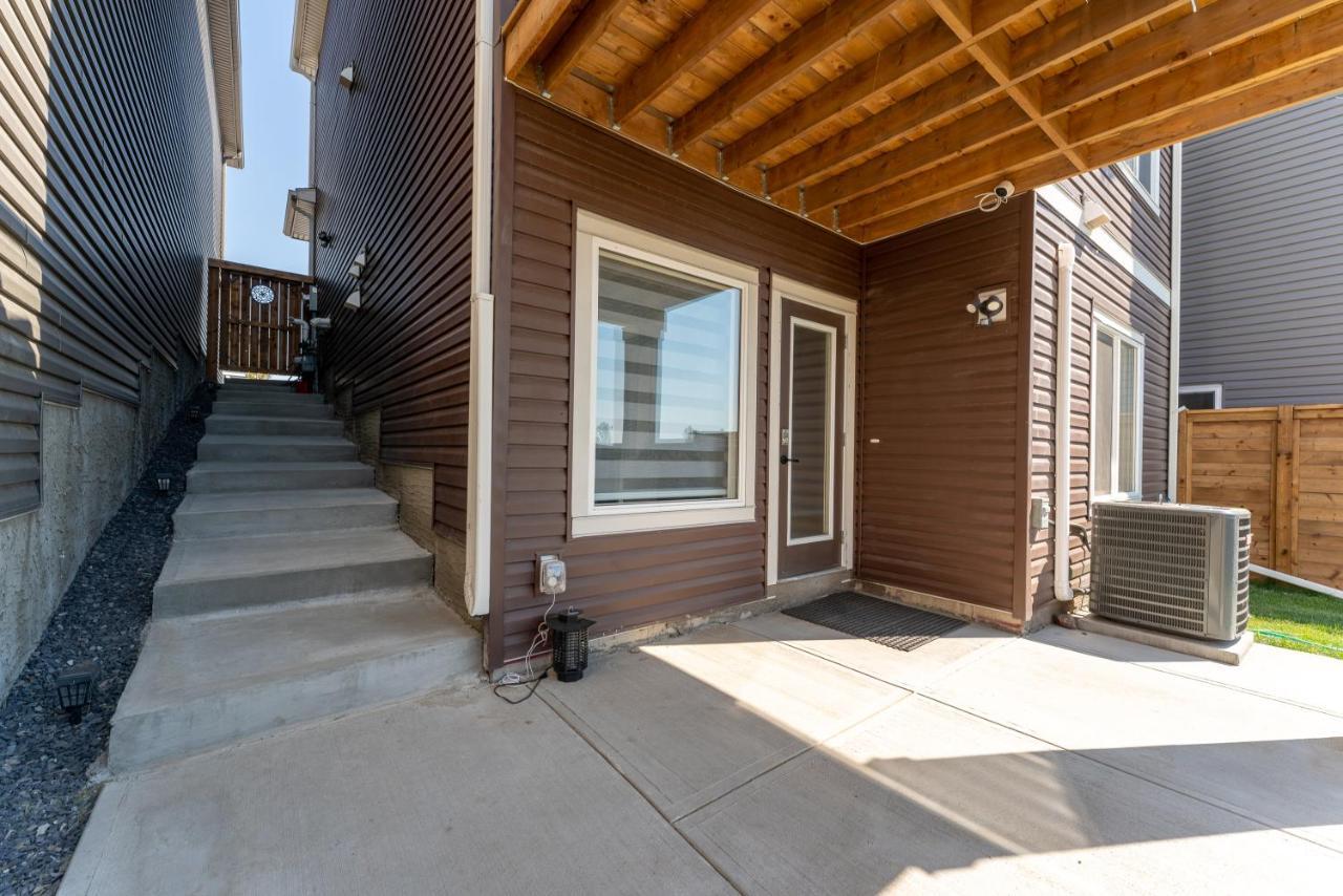 You Will Love This 2Br Guest Suite In Se Calgary Ngoại thất bức ảnh