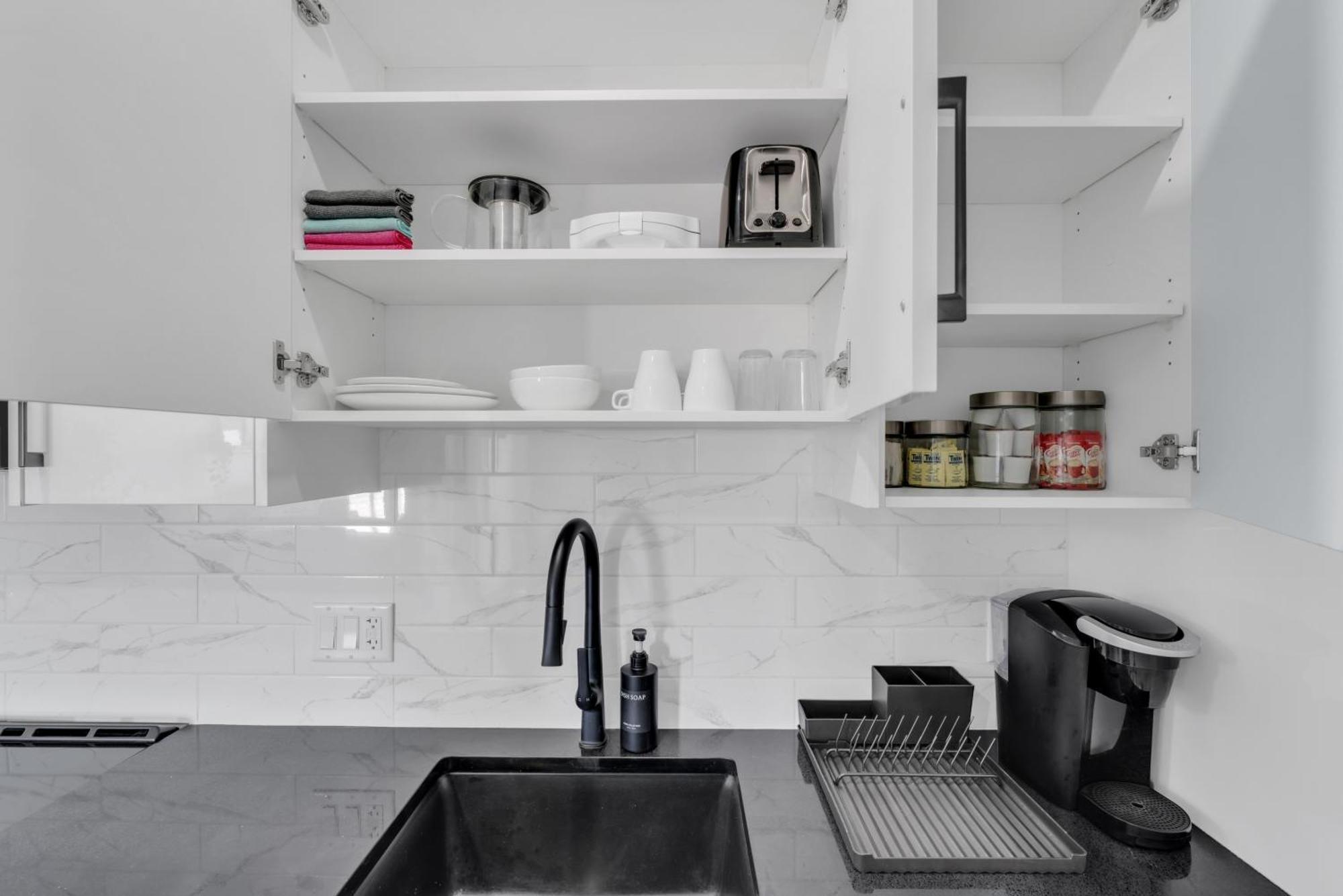 You Will Love This 2Br Guest Suite In Se Calgary Ngoại thất bức ảnh